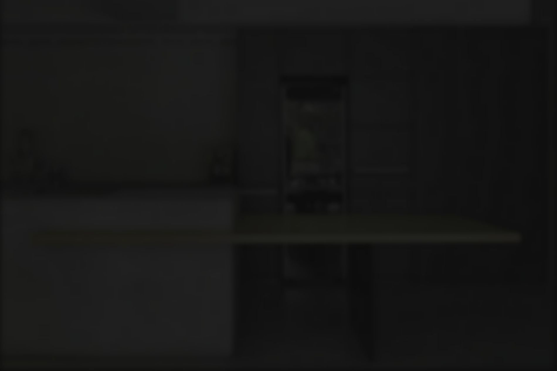 Dark Sld Bg Dummy 3